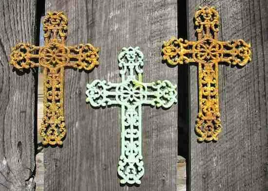 Cast Iron Crosses Set Of 3-Antique And Verde Finish 4 Cast Iron Crosses Set Of 3-Antique And Verde Finish - Image 4