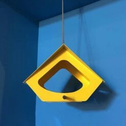 Beekman Fly-Thru Bird Feeder 7 Beekman Fly-Thru Bird Feeder -US Poultry Sales Store Beekman bird feeder yellow