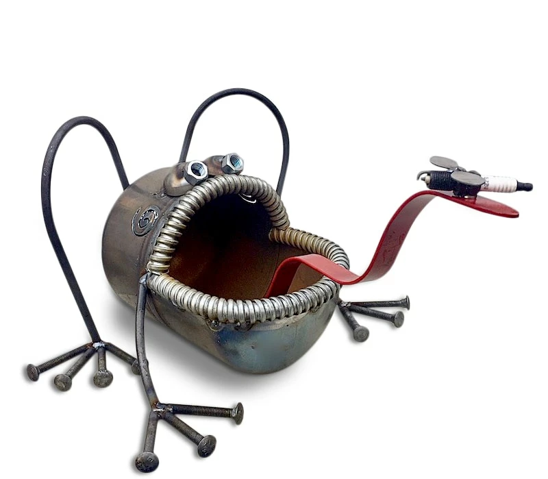 Frog Sculpture With Dragonfly 1 Frog Sculpture With Dragonfly