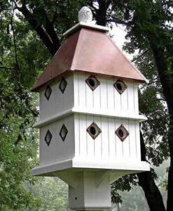 Dovecote Manor Birdhouse 8 Nest